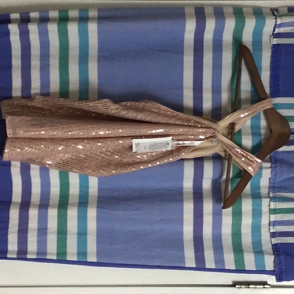 Sequin top - Picture 2 of 4